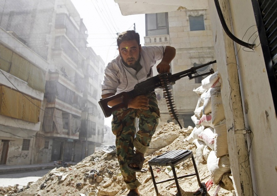 Syryjski bojownik, źródło: a.anis/flickr.com/CC BY-ND 2.0