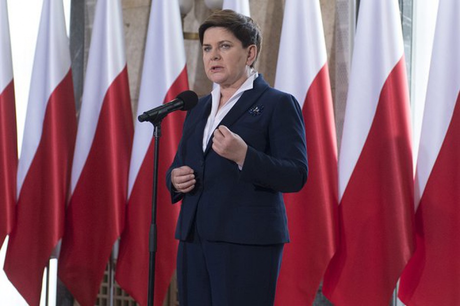 Rząd premier Beaty Szydło pracuje nad kolejnymi reformami. Mają "pozytywnie zaskoczyć Polaków" (fot. twitter/Kancelaria Premiera)