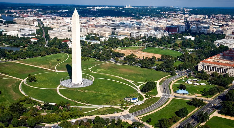 Washington jest stolicą USA od kiedy kraj powstał, czyli od Wojny o Niepodległość kolonii brytyjskich w ostatnich latach XVIII wieku. Miasto zamieszkuje ponad pół miliona ludzi, źródło: pixabay.com/domena publiczna