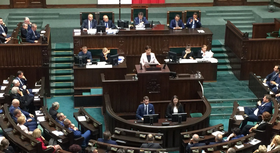 Posiedzenie Sejmu zazwyczaj trwa trzy lub cztery dni, źródło Sejm RP/twitter.com