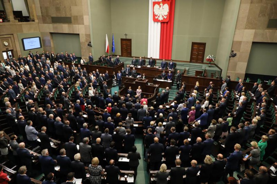 Zdecydowana większość Polaków uważa, że partie polityczne powodują kłótnie i zamęt w państwie (fot.Rafał Zambrzycki/sejm.gov.pl)
