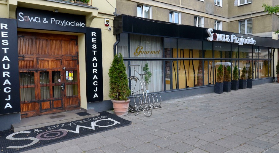Restauracja Sowa i Przyjaciele, w której nagrano w roku 2014 księdza. Warszawski ekskluzywny lokal już nie istnieje, źródło: wikimedia.org/CC