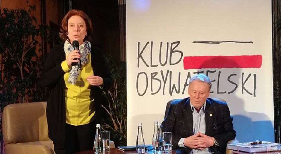 Małgorzata Kidawa-Błońska (PO) w czasie spotkania z obywatelami Platformy, tzw. Klub Obywatelski, źródło: kidawa-blonska.pl