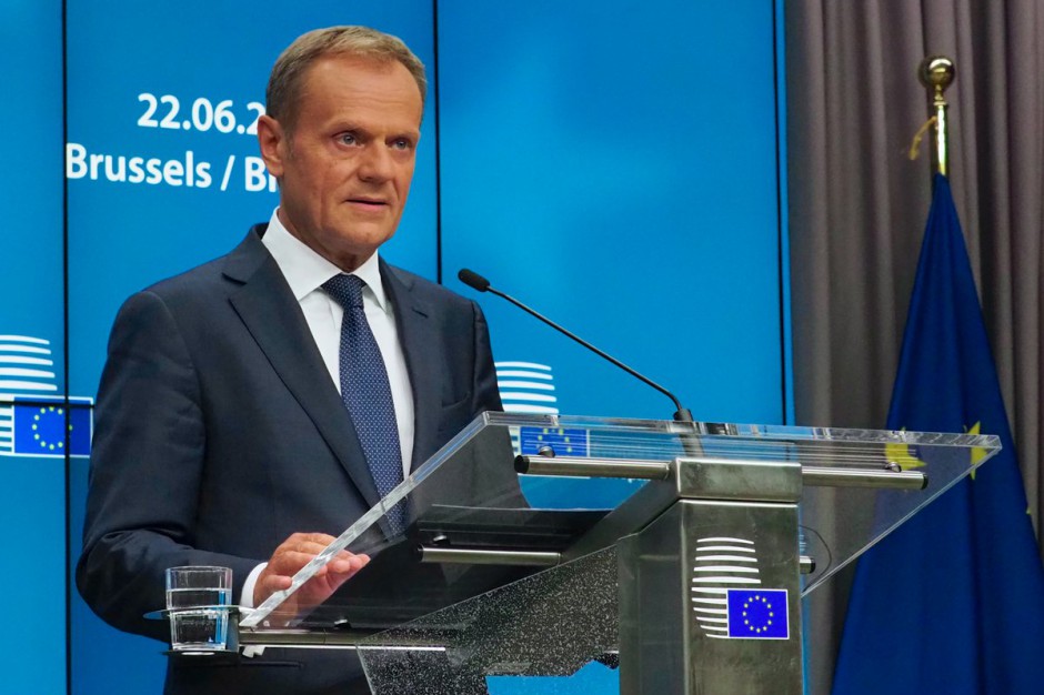 Donald Tusk w czasie sprawowania obowiązków jako szef Rady Europejskiej, źródło: twitter.com/eucopresident