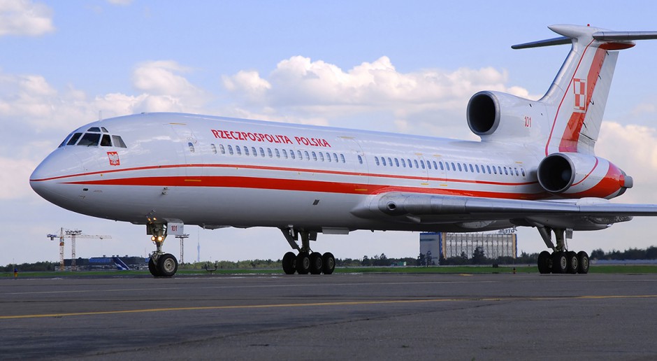 TU-154 M w polskich barwach narodowych. Taka maszyna uległa zniszczeniu 10 kwietnia 2010 roku, źródło: wikimedia.org/CC