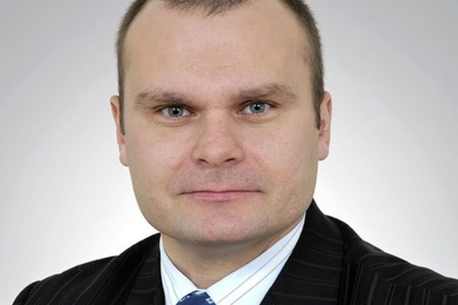 Senator Maciej Grubski zrezygnował z członkostwa w ...
