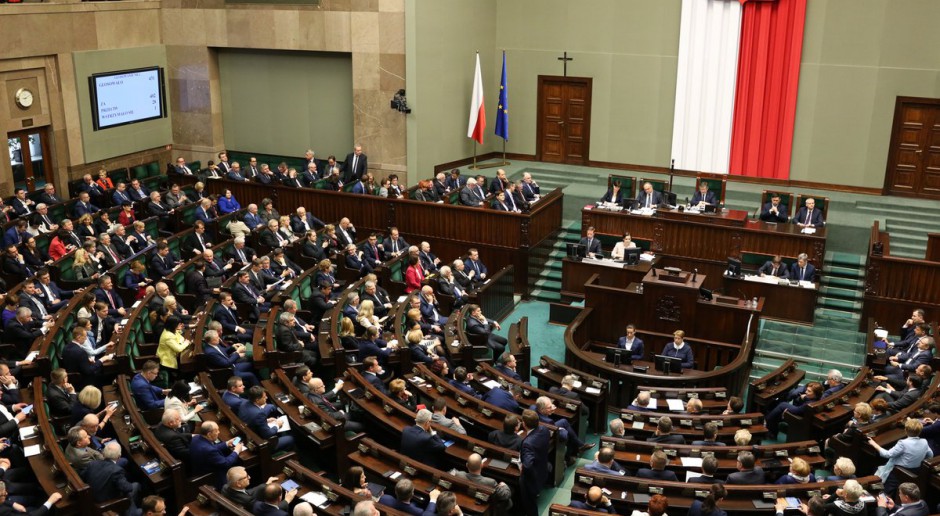 Kadencja Posłów I Senatorów Trwa Ile Lat Sondaż IBRiS. Anty-PiS w natarciu? W 2019 mają wygrać PO-Nowoczesna-PSL
