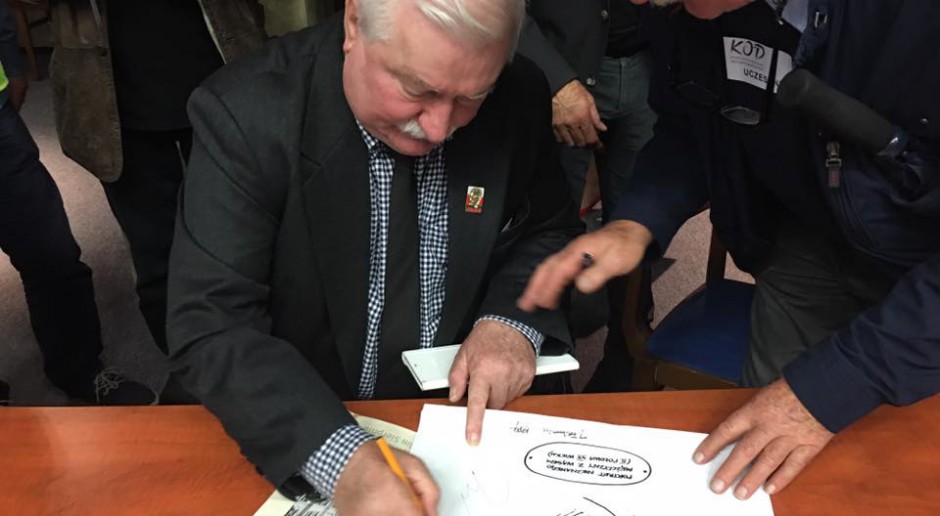 Lech Wałęsa już nie chce głosować na PO; chce wesprzeć inną partię