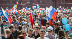 Około 120 tys. osób na 1-majowym pochodzie w Moskwie