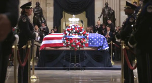 Andrzej Duda przybył na uroczystości pogrzebowe George’a H.W. Busha