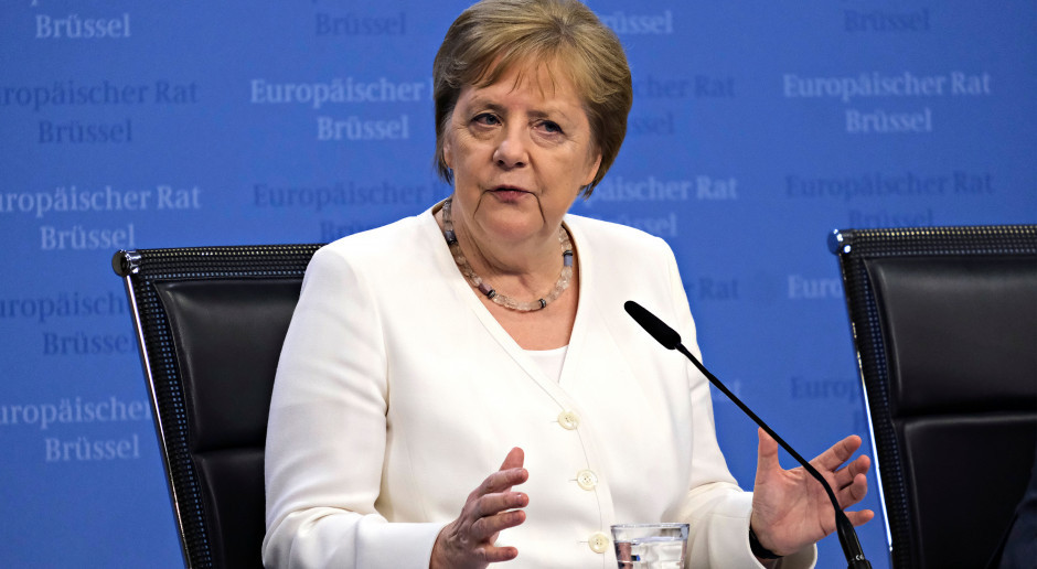Premier w rozmowie z kanclerz Merkel podkreślił potrzebę ambitnego budżetu UE