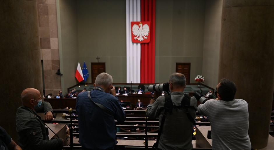 Posiedzenie Sejmu ws. stanu wyjątkowego: Gdzie jest prezydent?